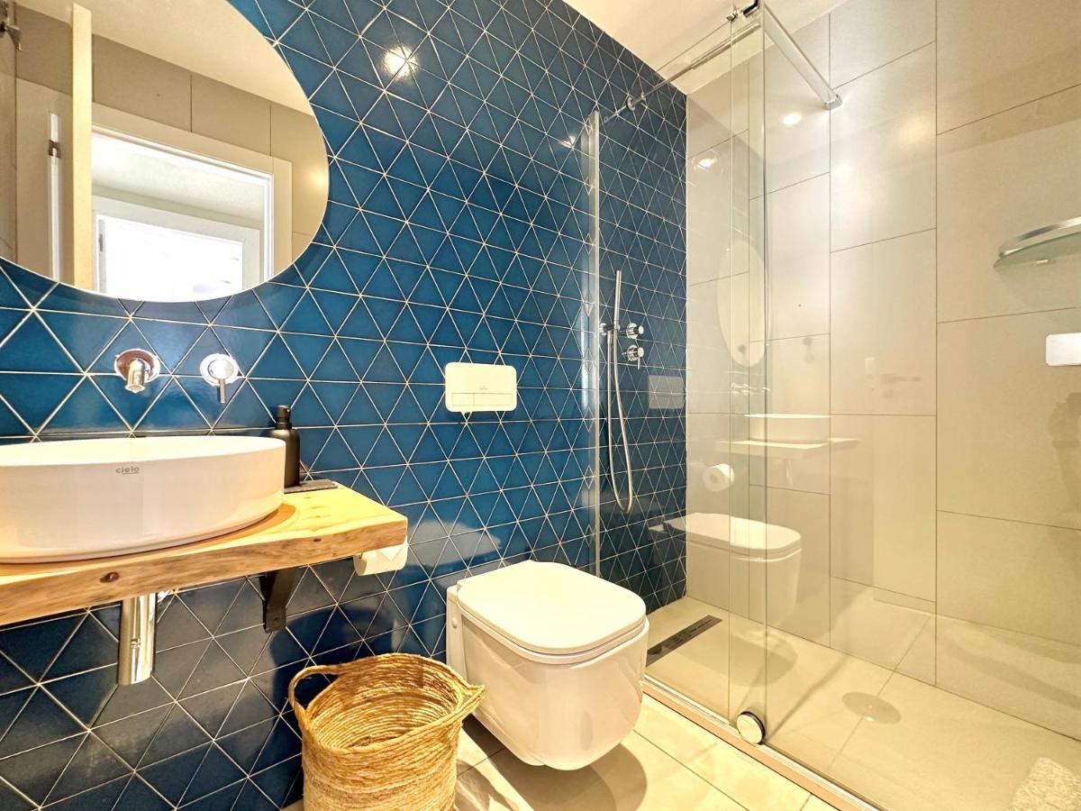 Cala Vadella Beachwalk Suites Екстер'єр фото