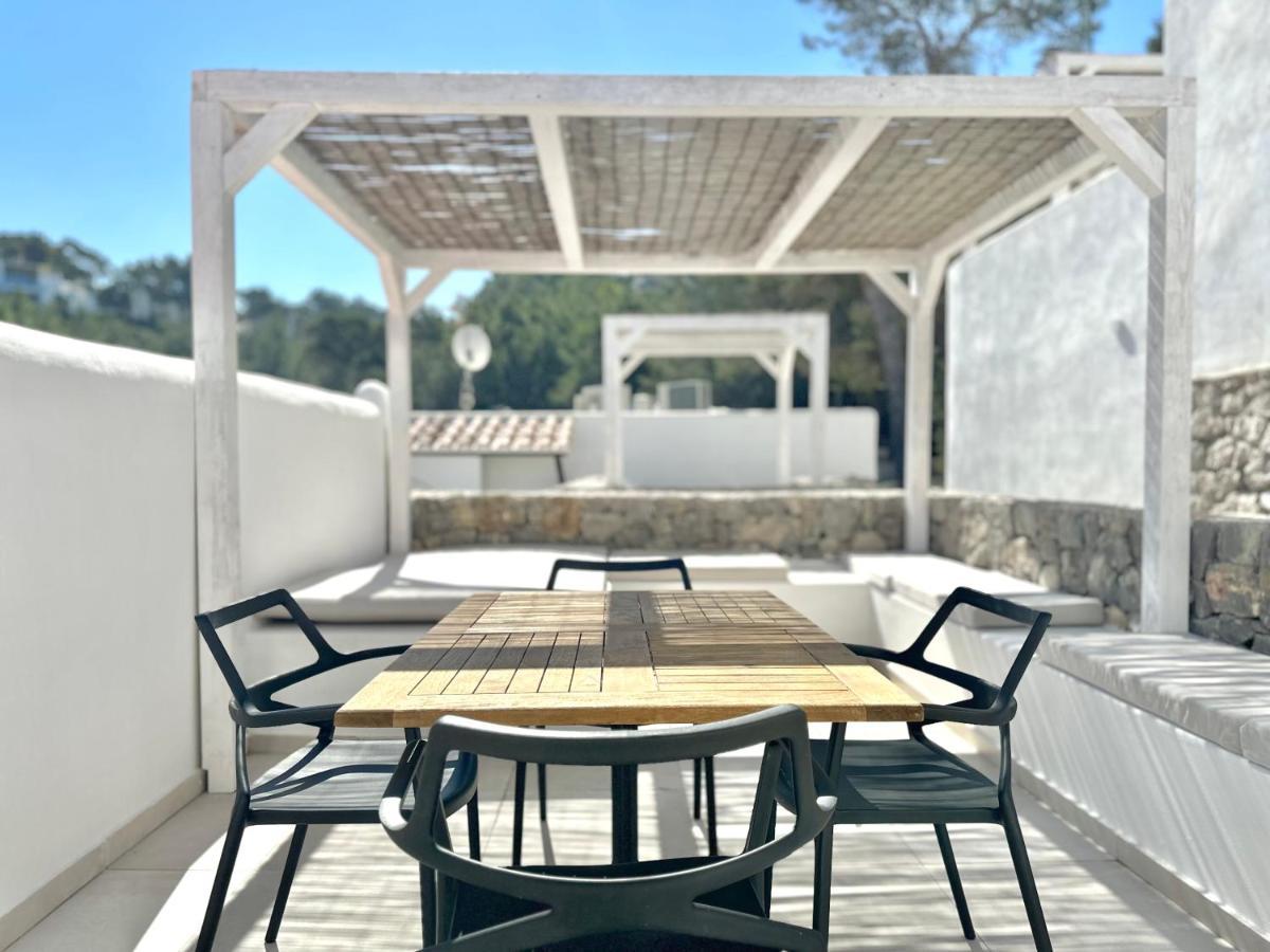 Cala Vadella Beachwalk Suites Екстер'єр фото
