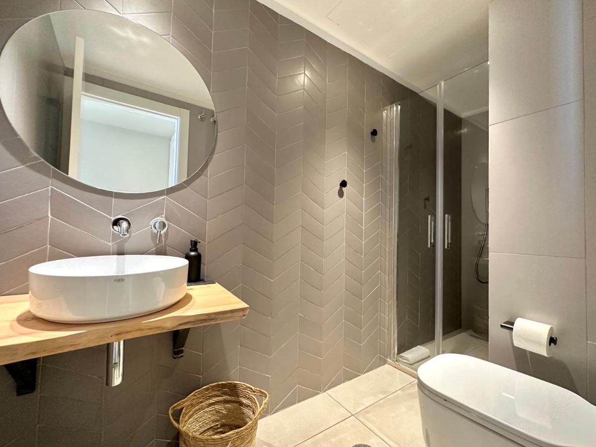 Cala Vadella Beachwalk Suites Екстер'єр фото
